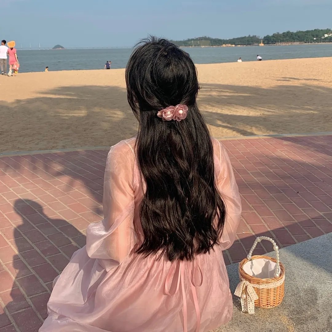 女人与英雄