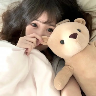搭秋千的人